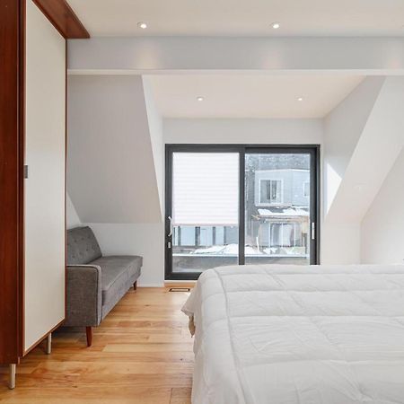 New Modern 1400 Sq Ft Coach House Near Everything Toronto Esterno foto