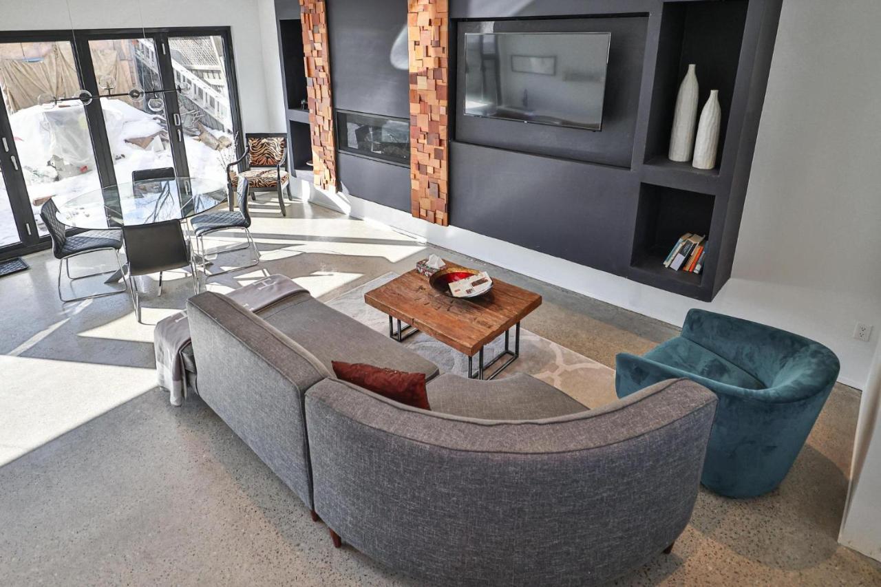 New Modern 1400 Sq Ft Coach House Near Everything Toronto Esterno foto
