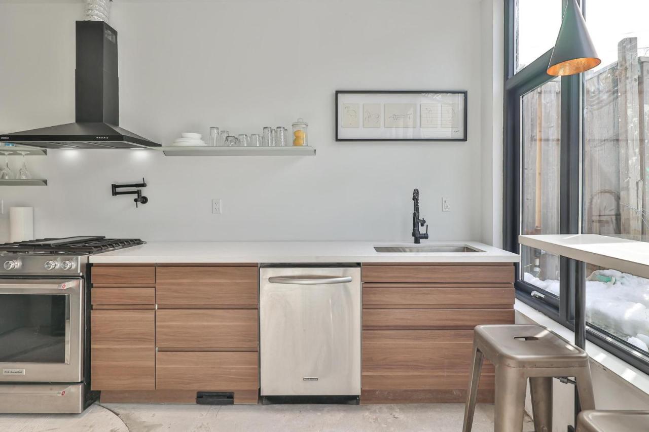 New Modern 1400 Sq Ft Coach House Near Everything Toronto Esterno foto