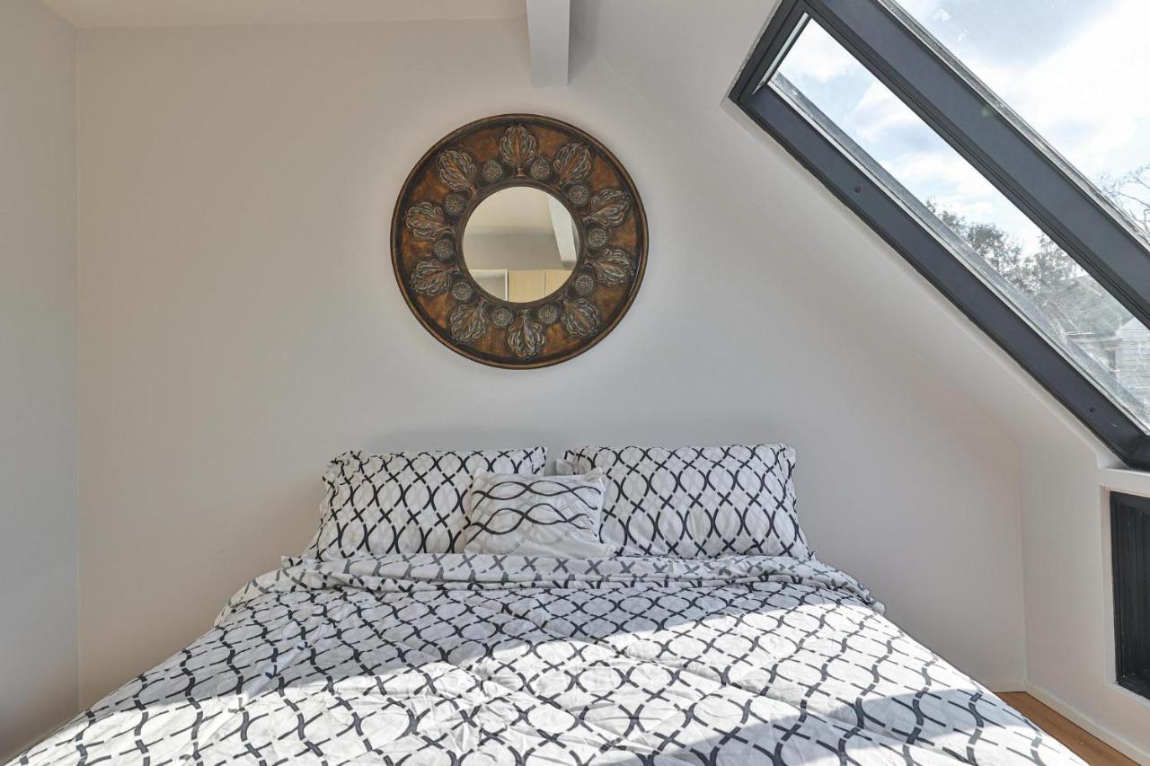 New Modern 1400 Sq Ft Coach House Near Everything Toronto Esterno foto