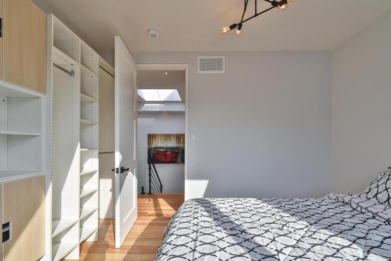 New Modern 1400 Sq Ft Coach House Near Everything Toronto Esterno foto