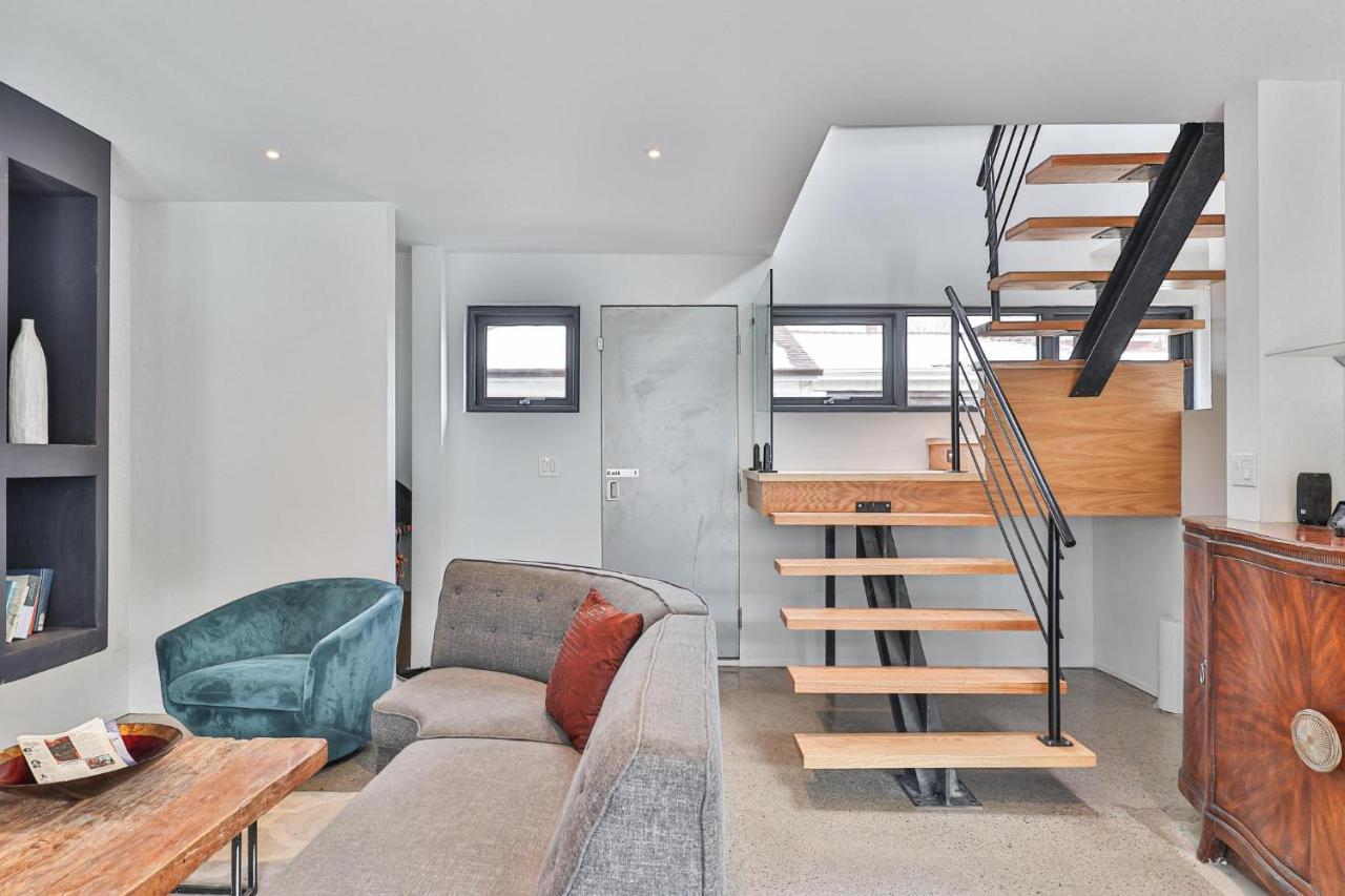 New Modern 1400 Sq Ft Coach House Near Everything Toronto Esterno foto